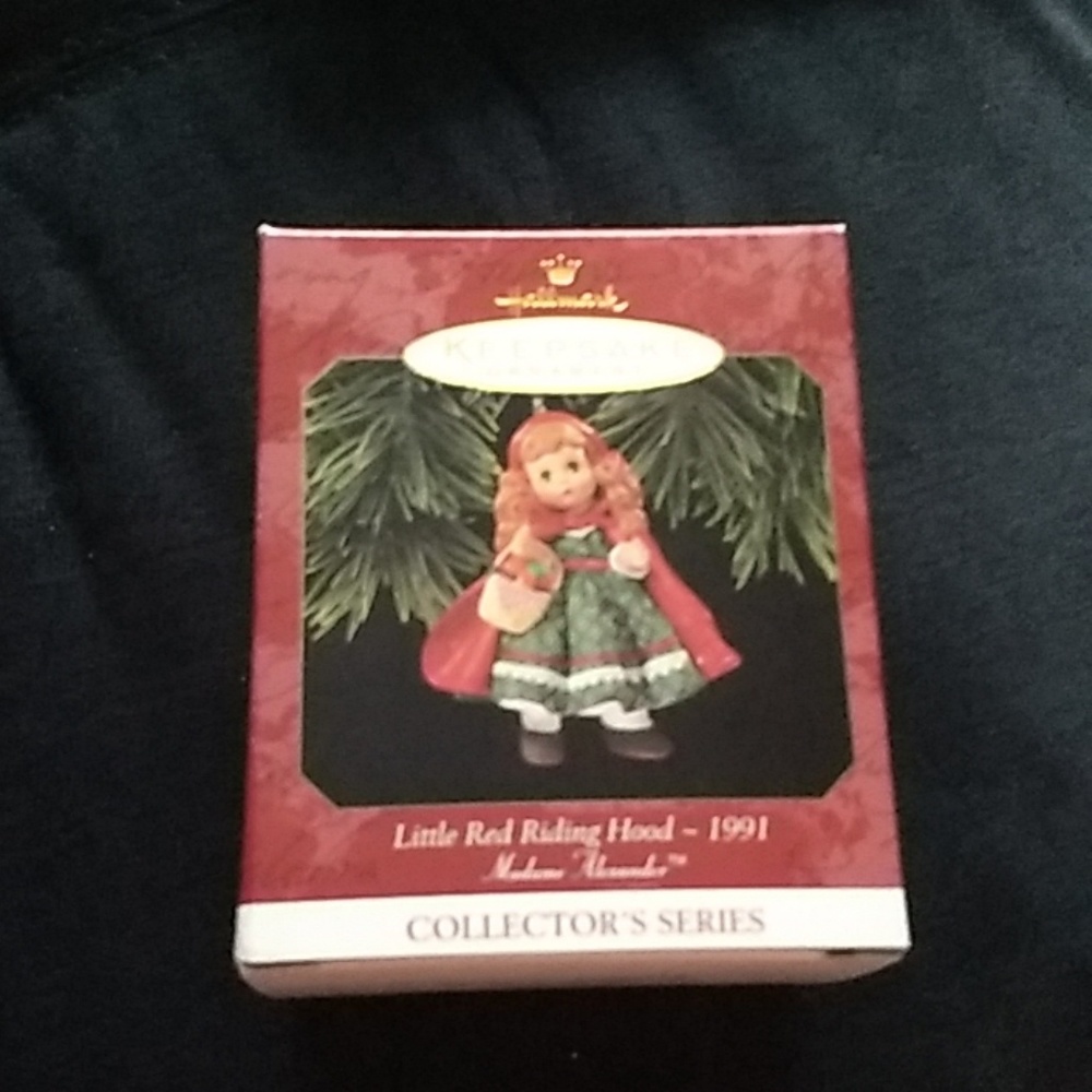 Hallmark Madame Alexander Little Red Riding Hood